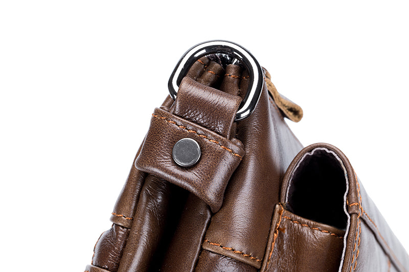 Men Leather Shoulder Bag Messenger Crossbody Travel Pack Bag Brown