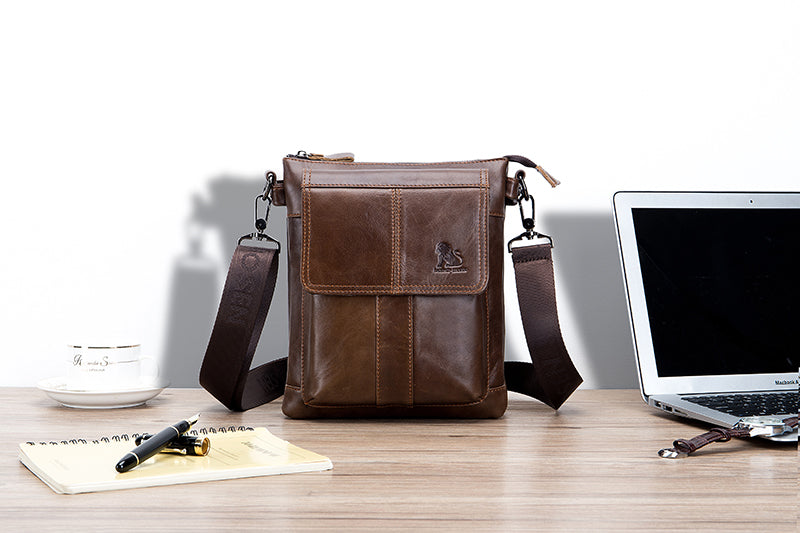 Men Leather Shoulder Bag Messenger Crossbody Travel Pack Bag Brown