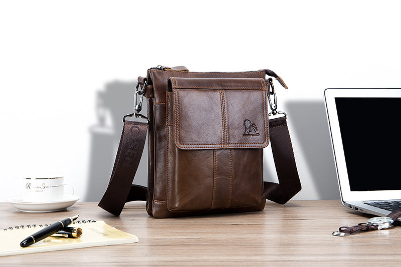 Men Leather Shoulder Bag Messenger Crossbody Travel Pack Bag Brown