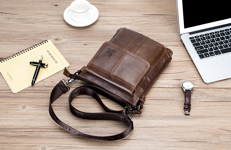 Men Leather Shoulder Bag Messenger Crossbody Travel Pack Bag Brown