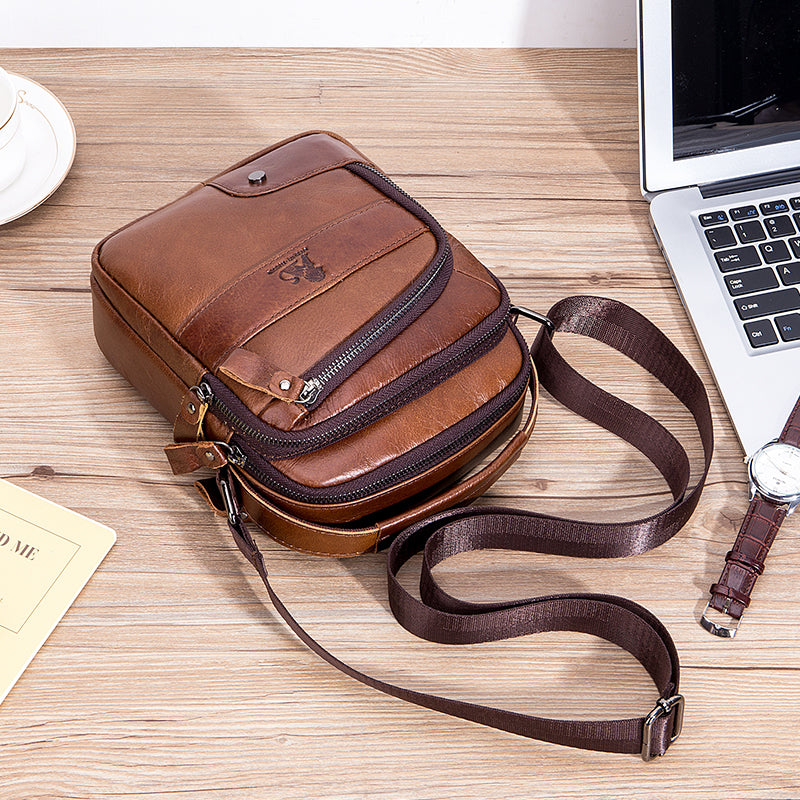 Men Leather Shoulder Bag Messenger Pack Bag Crossbody Bussiness Bag Brown