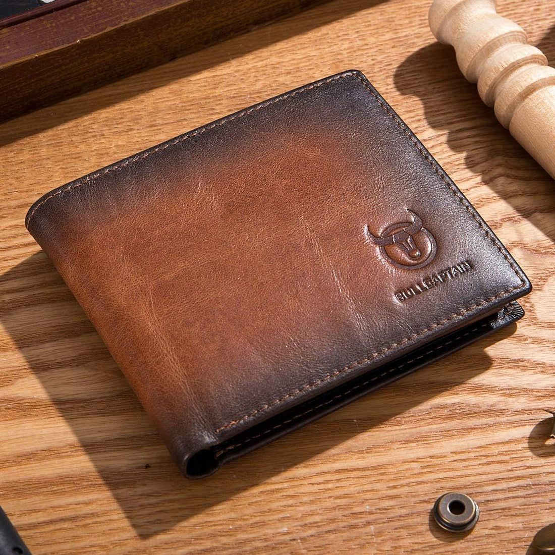 Men's RFID Wallets Slim Bifold Genuine Leather Front Pocket Wallet Brown