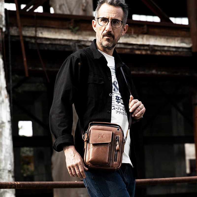 Men's Small Leather Shoulder Bag Messenger Pack Crossbody Travel Bag Deep Brown